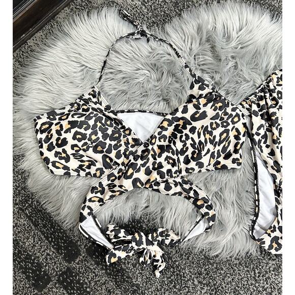 Leopard Wrap Around 2pc Women's Plus Size 3xl Swim Suit W/Tummy Control - Picture 2 of 3